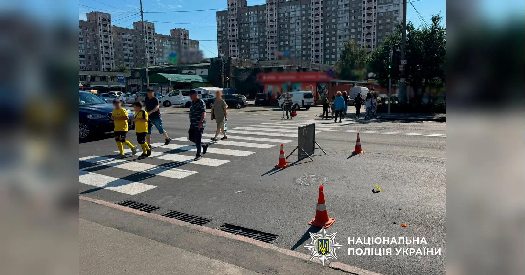 Збила військову на переході в Києві: нетвереза водійка втекла з місця ДТП (фото)
