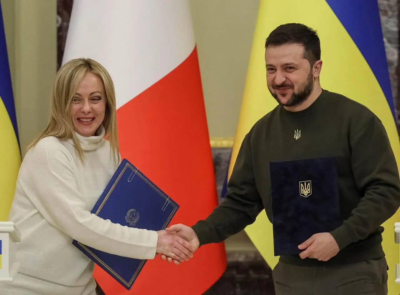ЗМІ: Італія просуває гарантії безпеки для України у форматі "полегшеного НАТО"