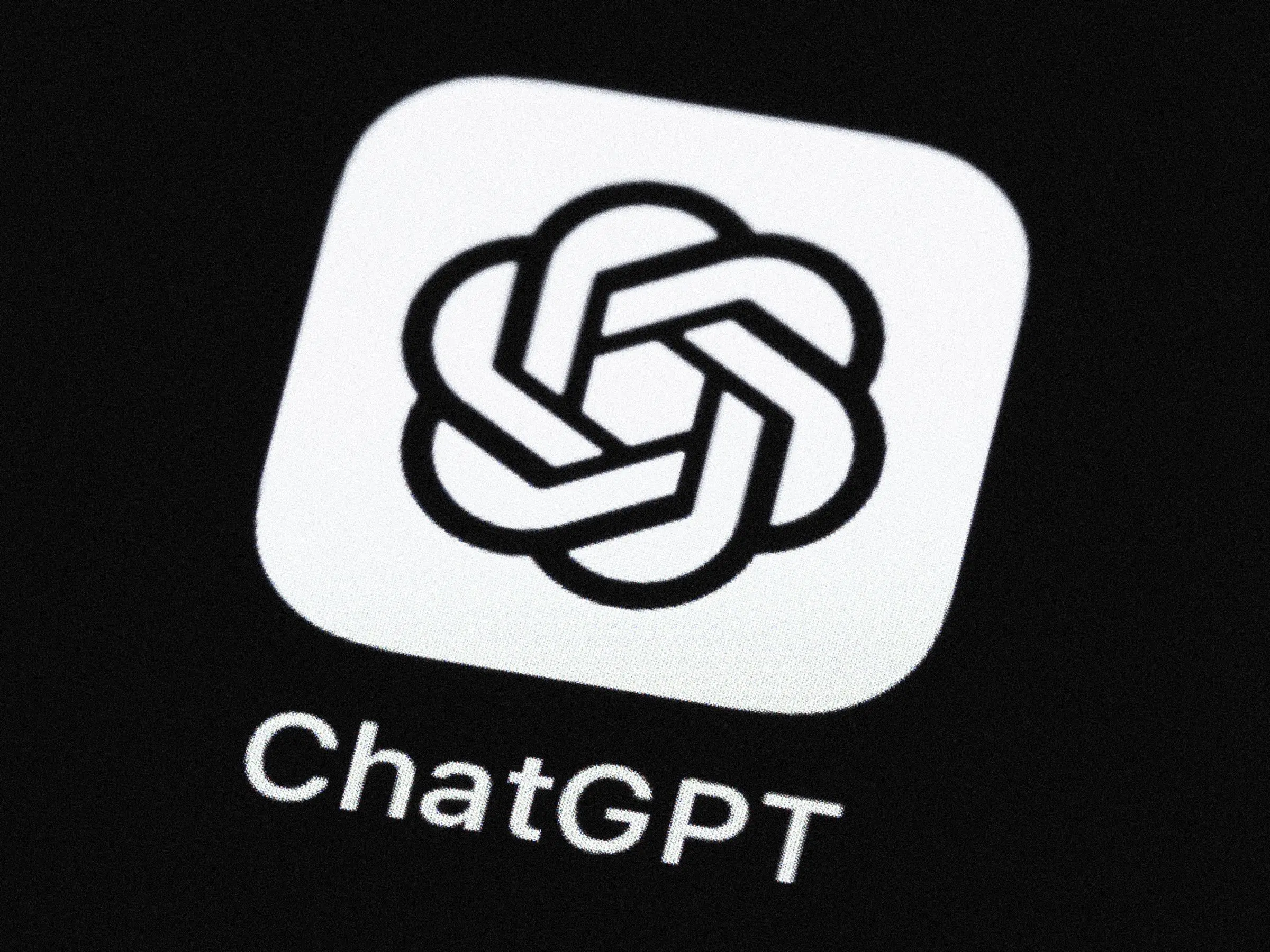 OpenAI оновлює ChatGPT: нові функції для здорового використання