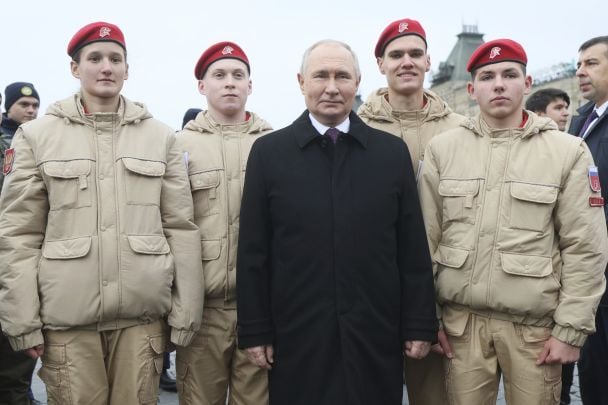 Скільки 18-річних російських військових загинуло на війні в Україні — розслідування ВВС
