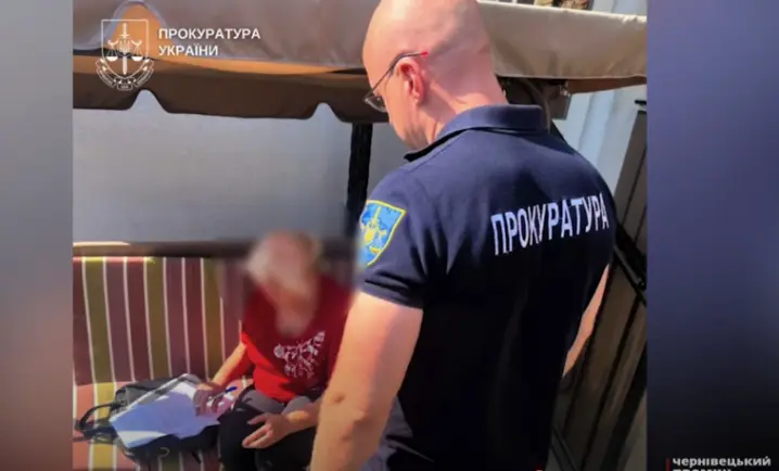 Нарахувала собі премії 100 000 гривень: справу про зловживання розслідують правоохоронці