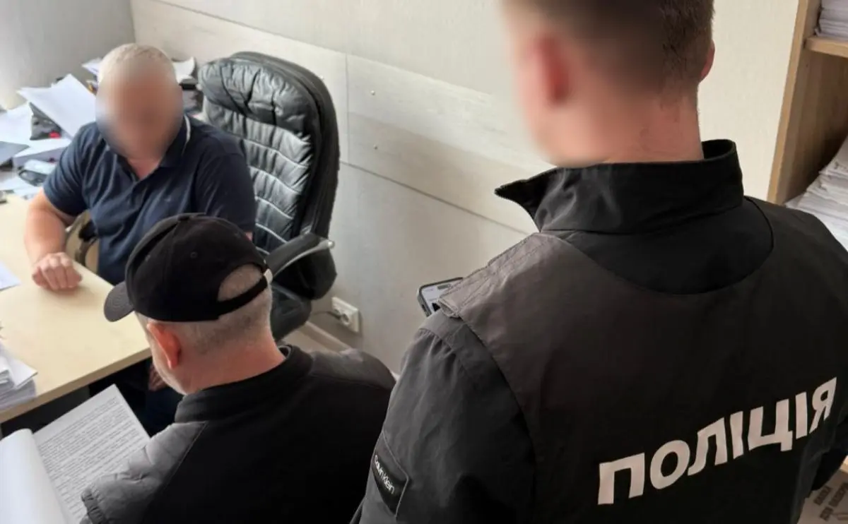 У Києві посадовець переплатив 1,4 млн грн за принтери — прокуратура відкрила справу