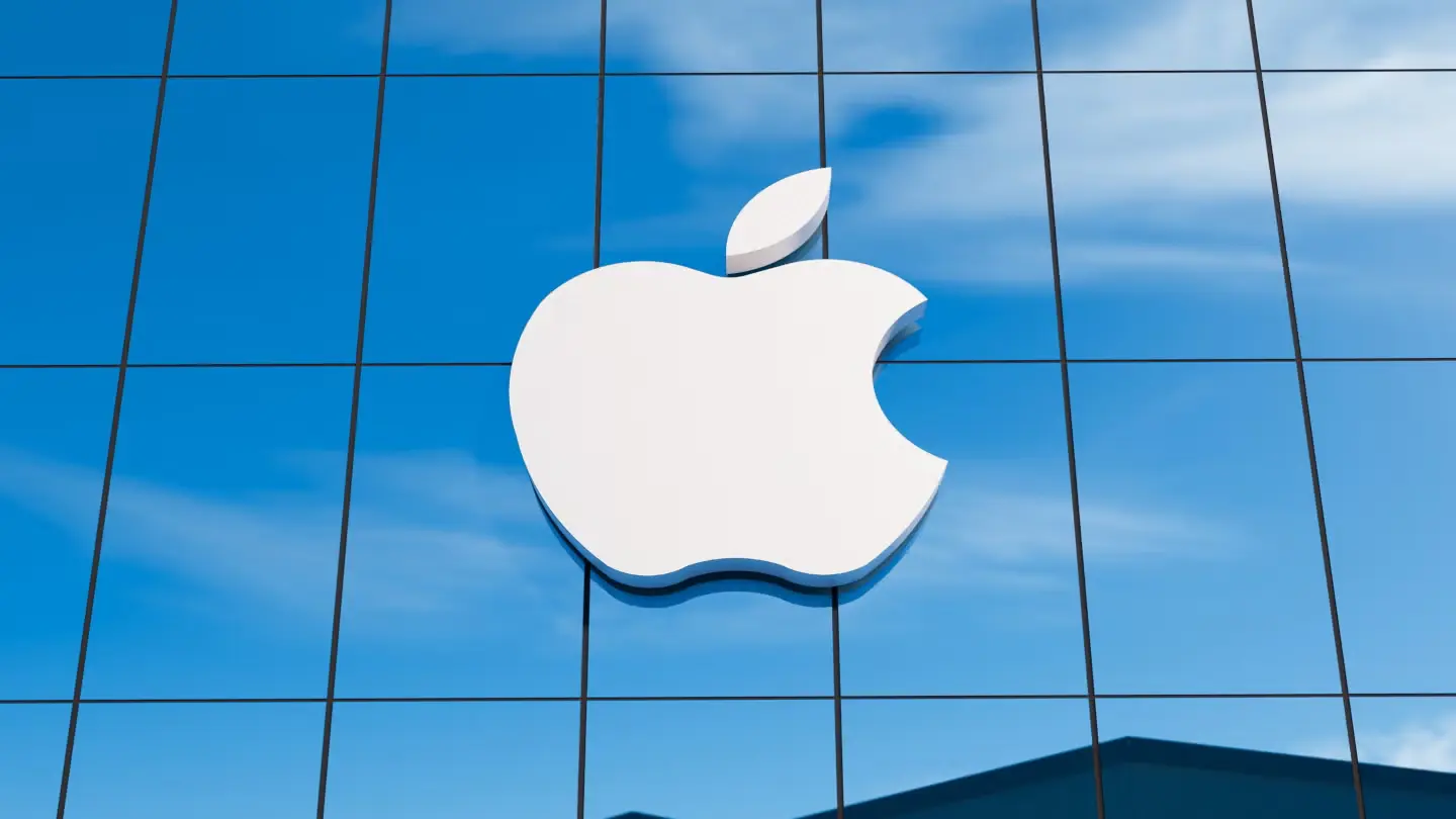 Apple інвестує $100 млрд у виробництво в США