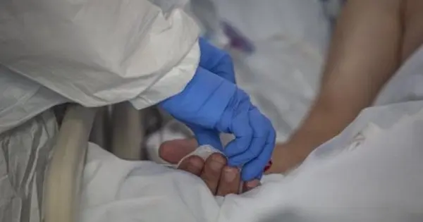 Через ускладнення від Covid-19 померла невакцинована мешканка Хмельниччини