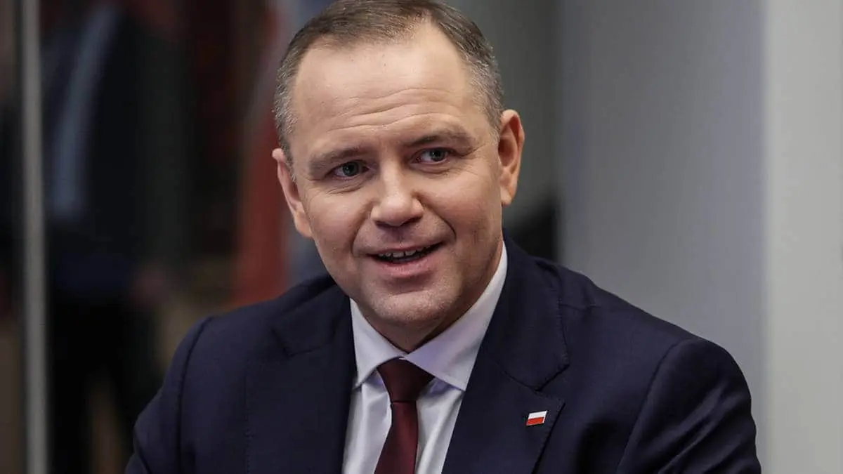 Навроцький запропонував посилити критерії для отримання польського громадянства