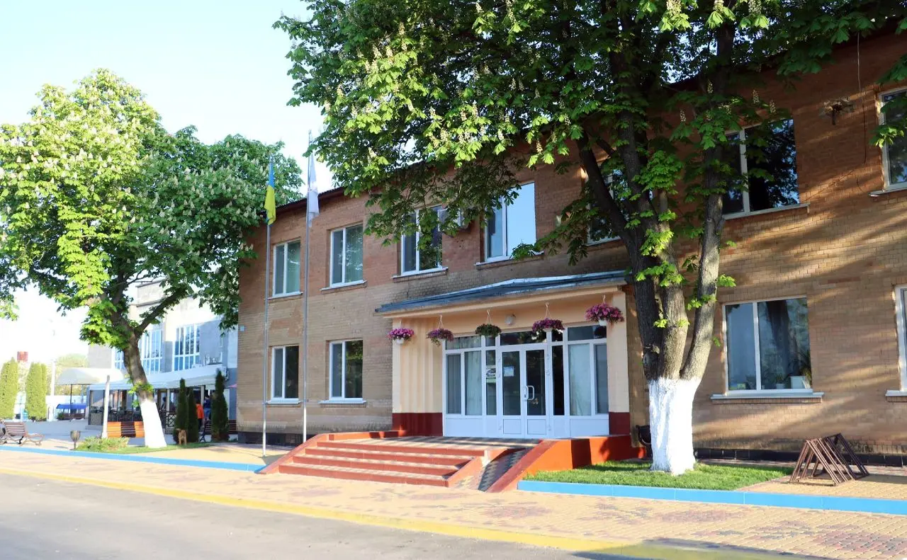 У Березані за мільйон гривень замовили проєкт капремонту спортмайданчика  міського центру фізичного здоровʼя