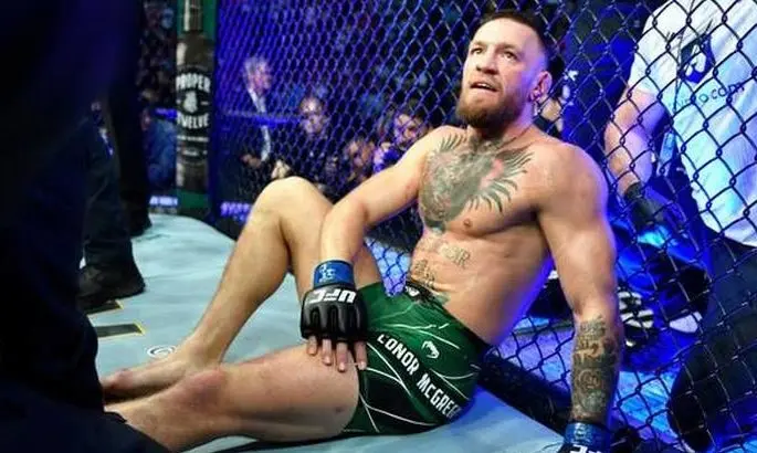 Член Залы славы UFC назвал главный фактор, из-за которого Макгрегор может возобновить карьеру