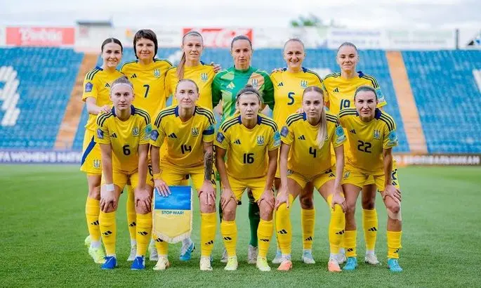 Женская сборная Украины в спарринге разгромно проиграла Польше