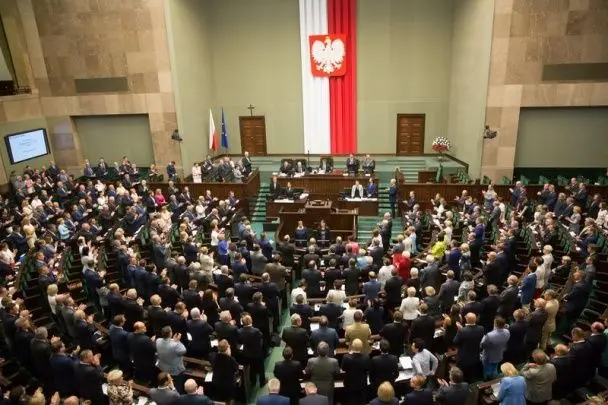 Польща готує зміни до закону про допомогу біженцям: що зміниться для українців
