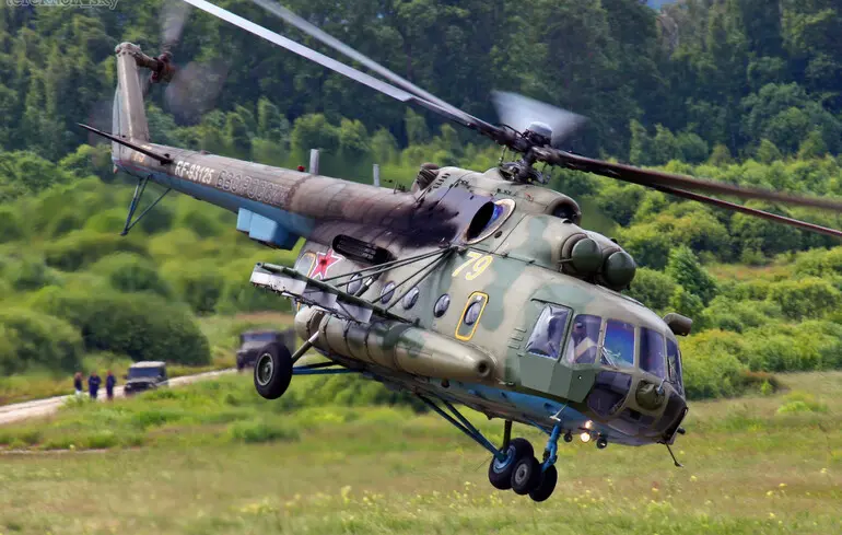 Російський гелікоптер Мі-8 вторгся в повітряний простір Естонії
