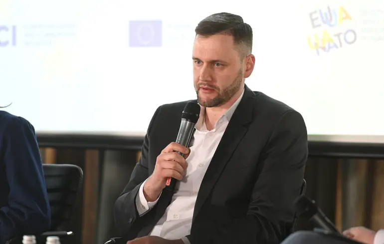 НАЗК відповідає за антикорстратегію держави, але досі мовчить щодо ліквідаціії незалежності НАБУ/САП — Вишневський