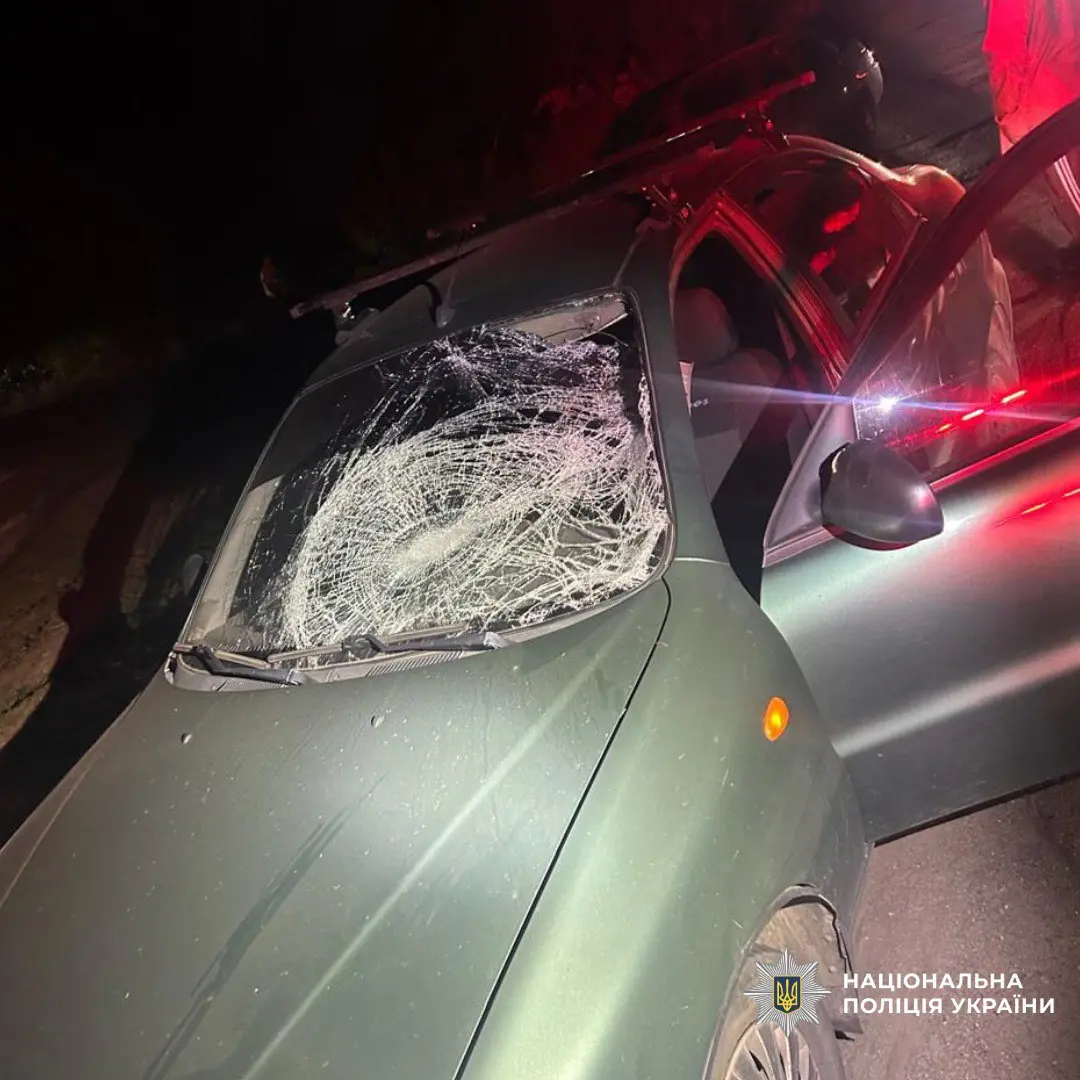 Автівка наїхала на пішохода у місті на Харківщині: чому це сталося