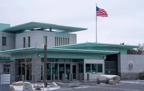 Охоронця посольства США в Норвегії звинувачують у шпигунстві