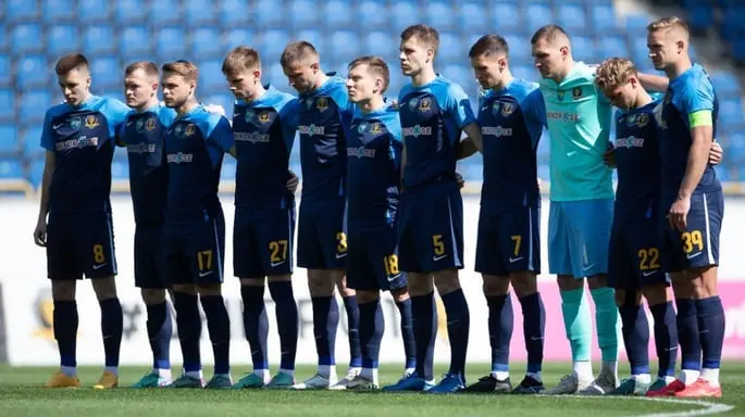 Чому Дніпро-1 спочатку отримав атестат, а потім знявся з УПЛ: відповідь УАФ