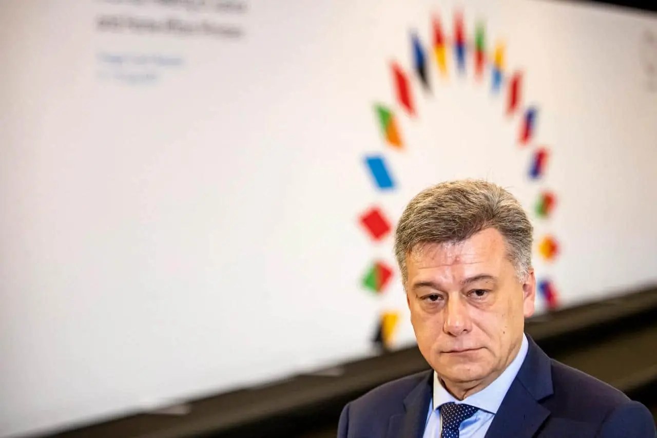 Ексміністр Чехії не повинен був приймати сумнівні біткоїни – результати аудиту
