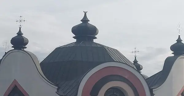 У Польщі вандали викрали хрест із купола церкви УГКЦ