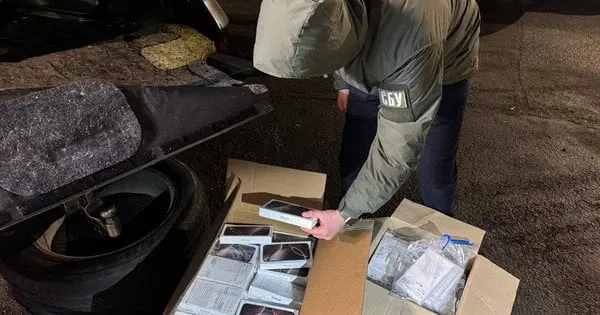 На Закарпатті суд повернув контрабандисту партію вилучених на кордоні iPhone на 9 млн грн