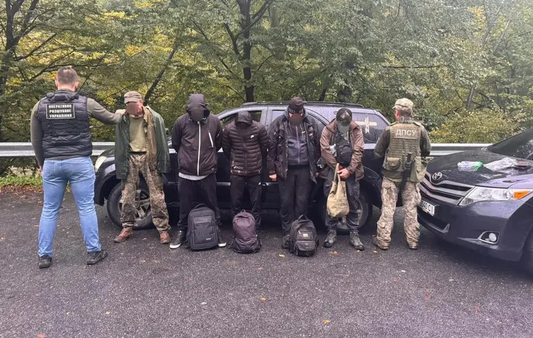 Нелегальний перетин кордону: щодня затримують, є неповнолітні