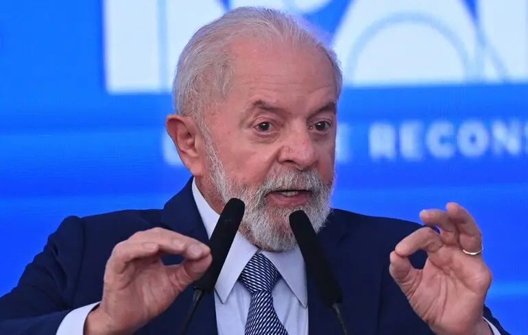 У Бразилії середній клас звільнили від податків на доходи за рахунок багатих