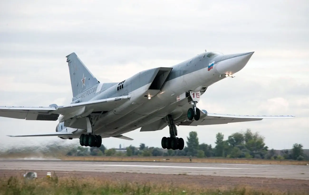Ту-22М3 над Чорним морем випустив ракету: у Миколаєві пролунав вибух
