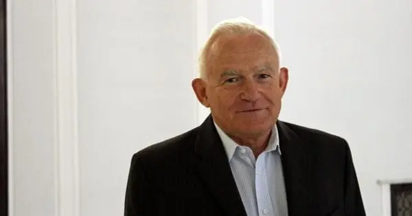Експрем'єр-міністр Польщі назвав Зеленського «типовою російською онучею»