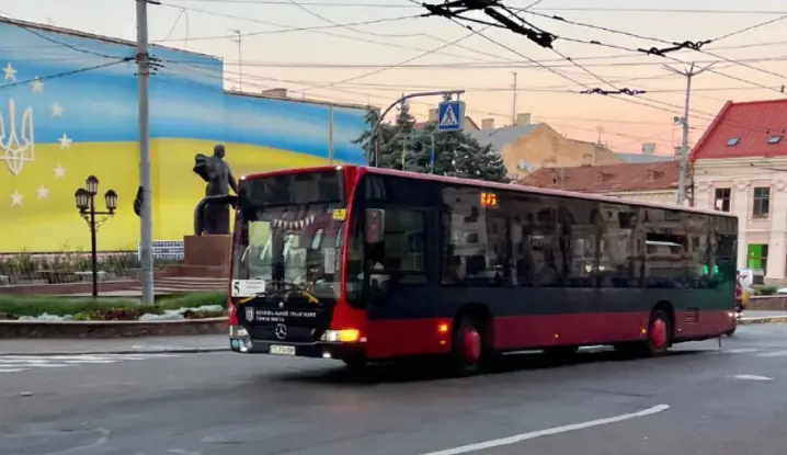 З 1 вересня у Чернівцях збільшиться кількість комунального транспорту