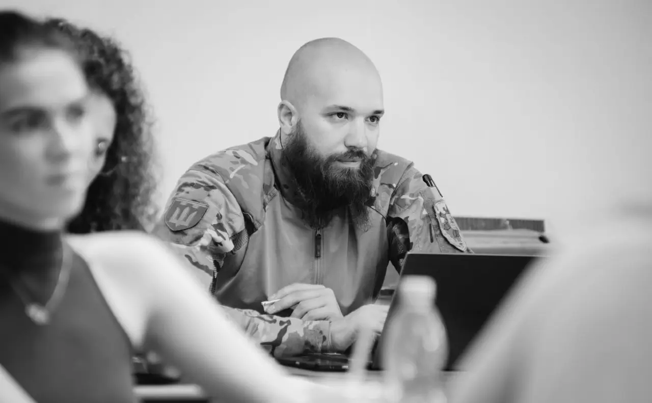 У бою за Україну загинув випускник КНУ Артем Свірідов