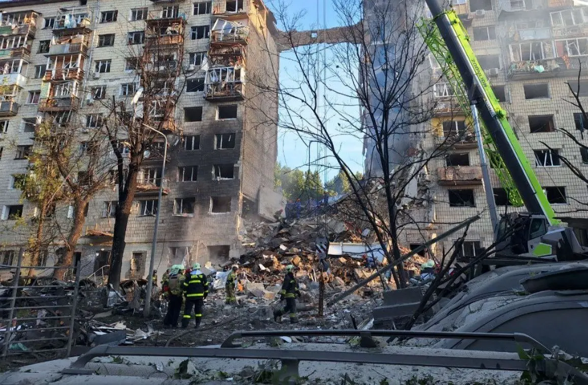 У Києві під час атаки помер громадянин США, понад 40 людей постраждали