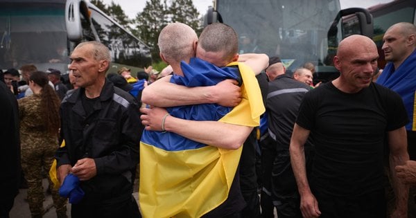 Під час третього етапу обміну військовополоненими на Львівщину повернулися ще п'ять захисників