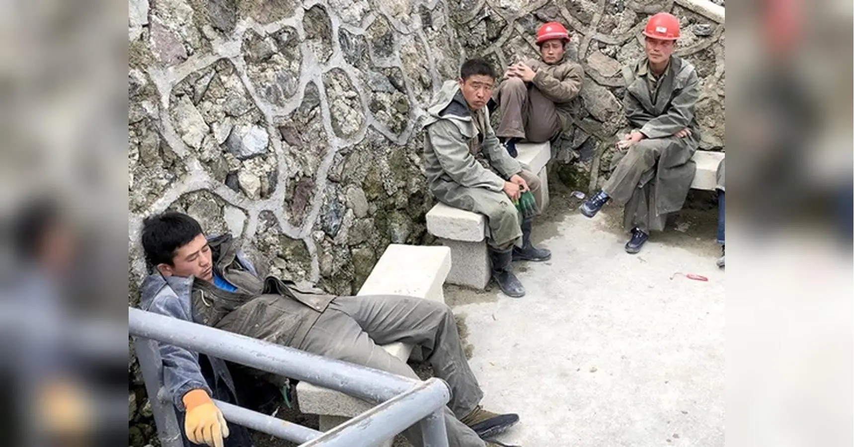 Північна Корея постачає росії «рабів»: в яких умовах їх утримують