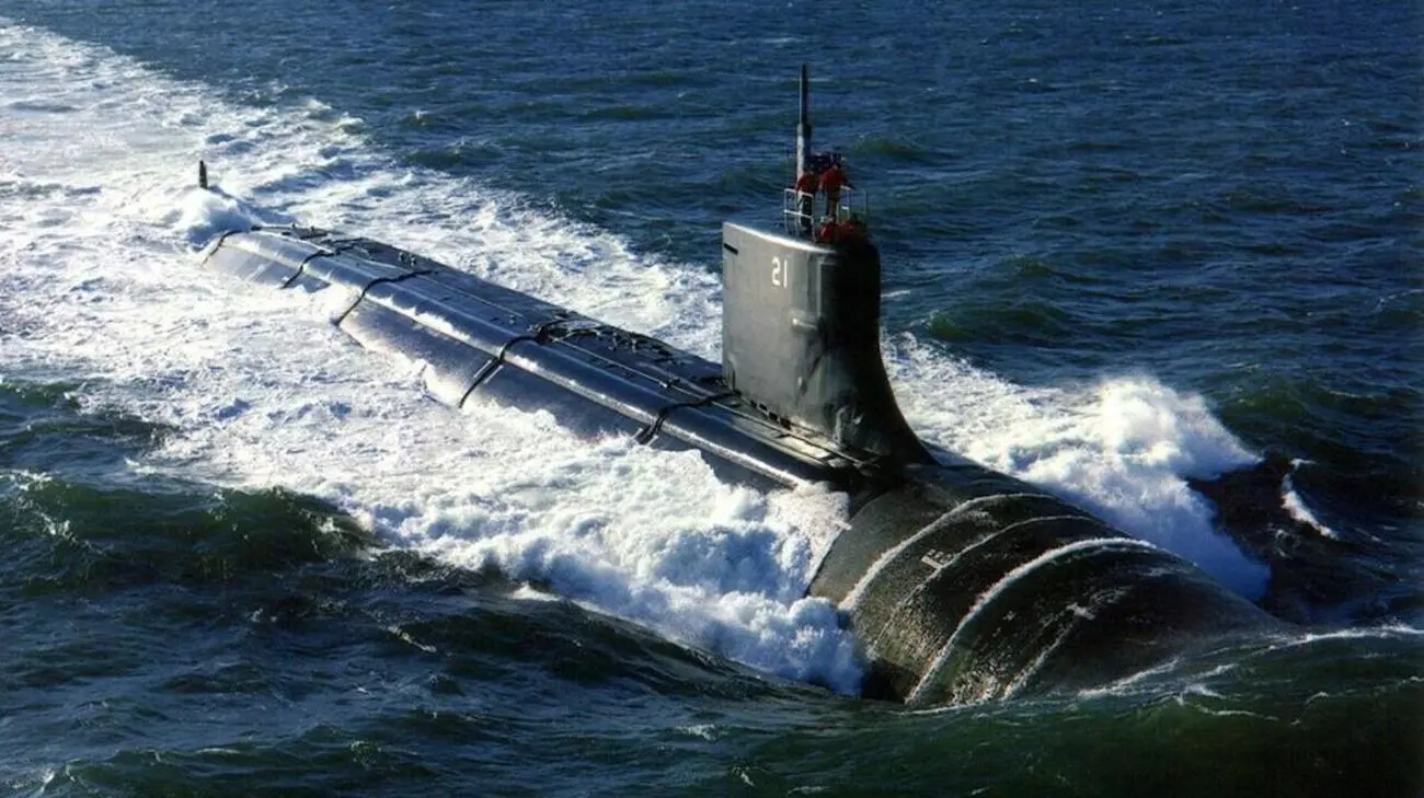 Спільне патрулювання підводних човнів Росії та Китаю в