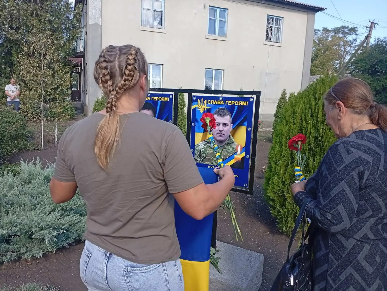 Одещина: в одному з сел Тарутинскої громади відкрили Алею Слави на честь загиблих захисників