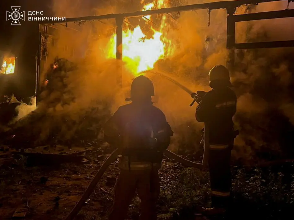 Пожежа вантажівки з вугіллям у Вінницькій області