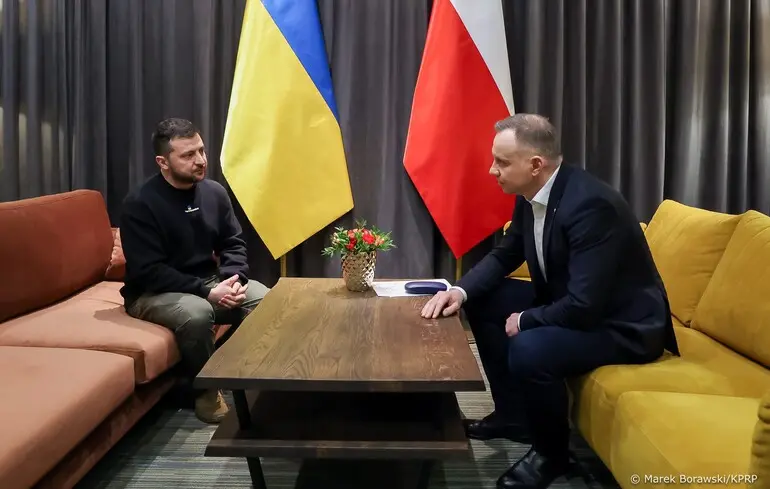 Зеленський до розмови зі мною не чув про Волинську трагедію — Дуда