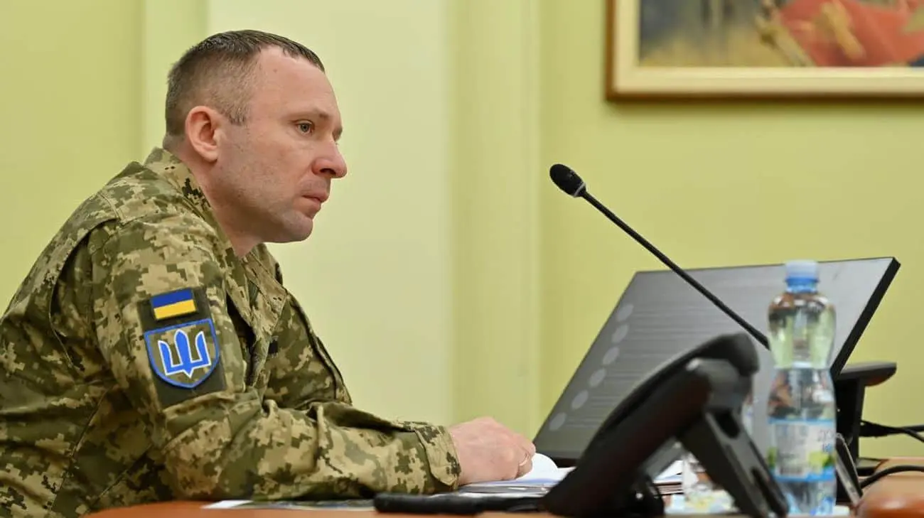 Драпатий, який раніше подав рапорт про відставку, залишається у війську