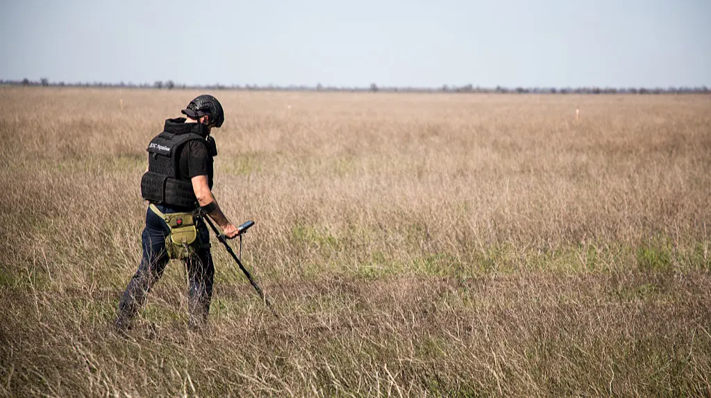  В Україні на третину побільшало операторів протимінної діяльності 