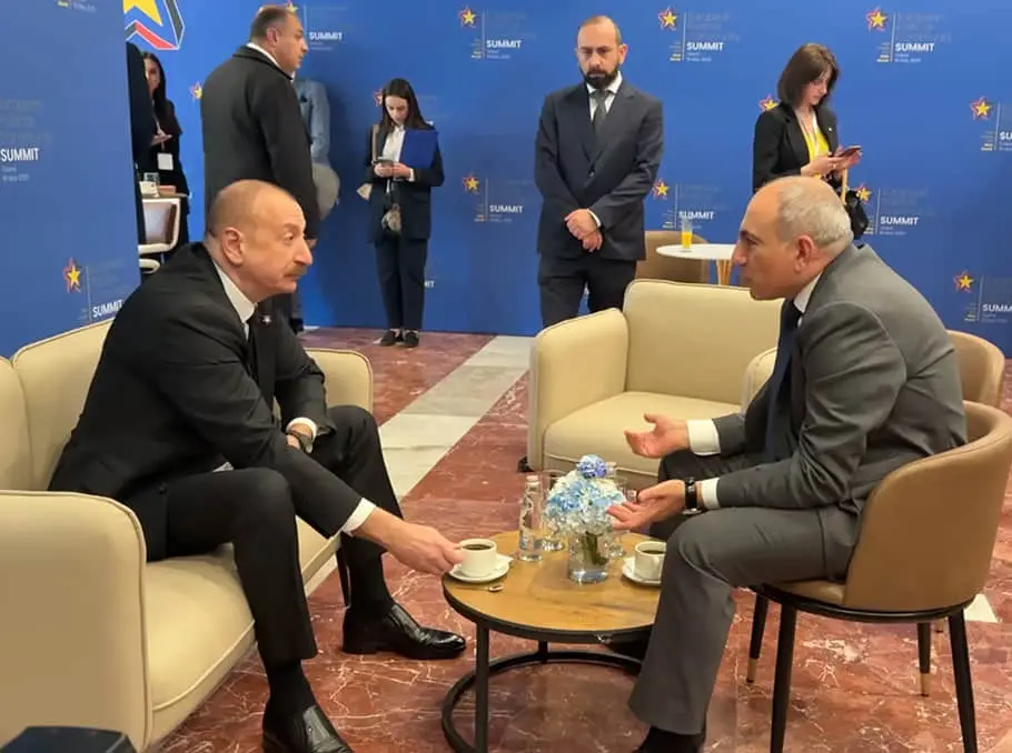 Лідери Вірменії та Азербайджану зустрінуться у четвер: обговорюватимуть мирну угоду