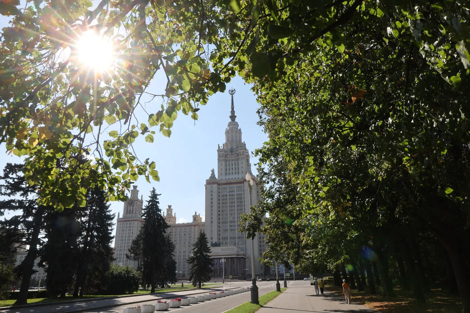 Москву и область в течение всей ночи атаковали дроны – видео