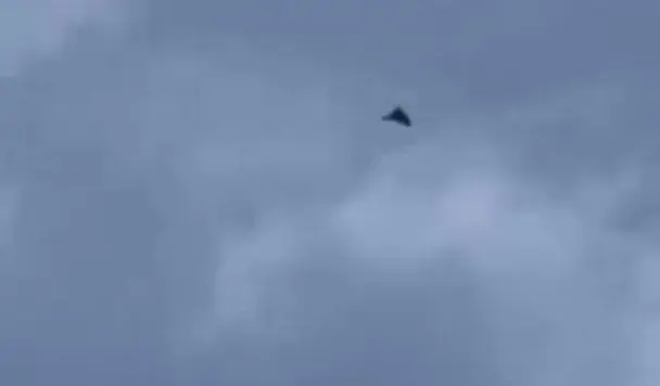 У Сумах "Шахед" пролетів над головами пари, в якої було весілля (відео)