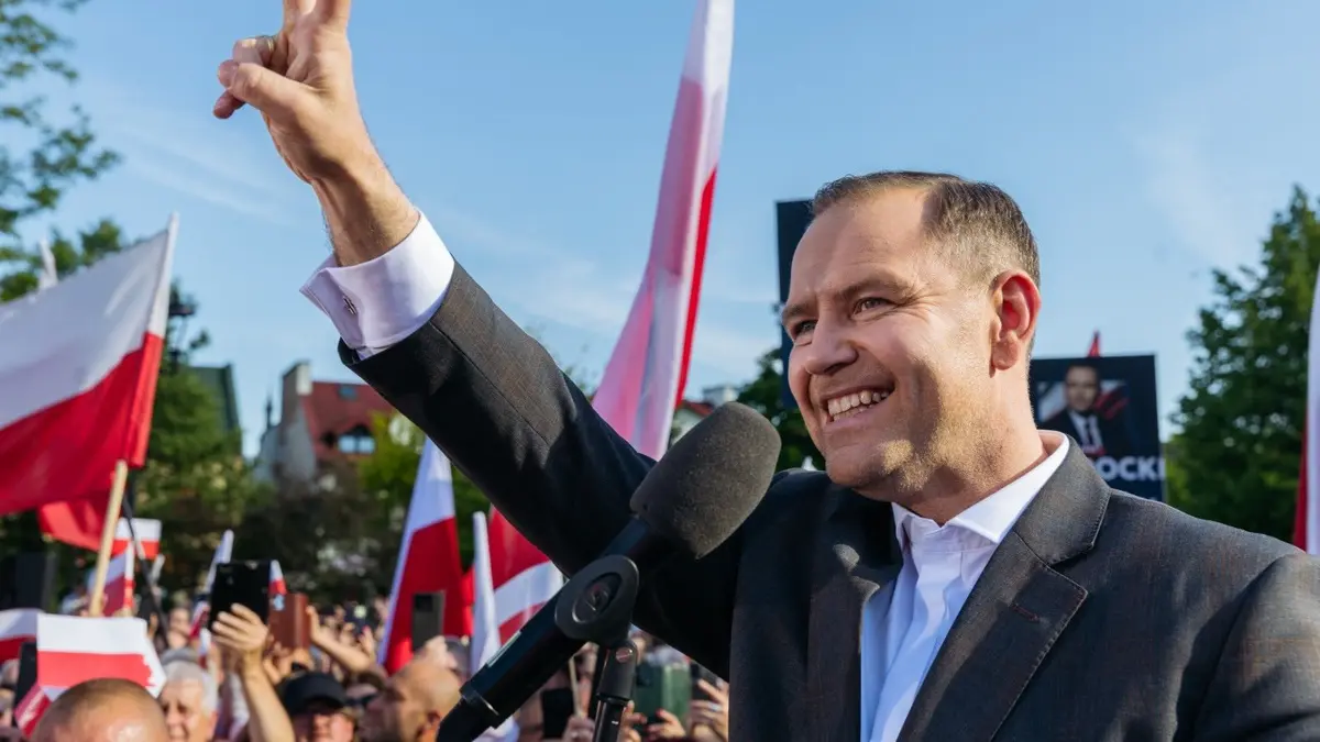 Зеленський сподівається на конструктивний діалог з новим президентом Польщі