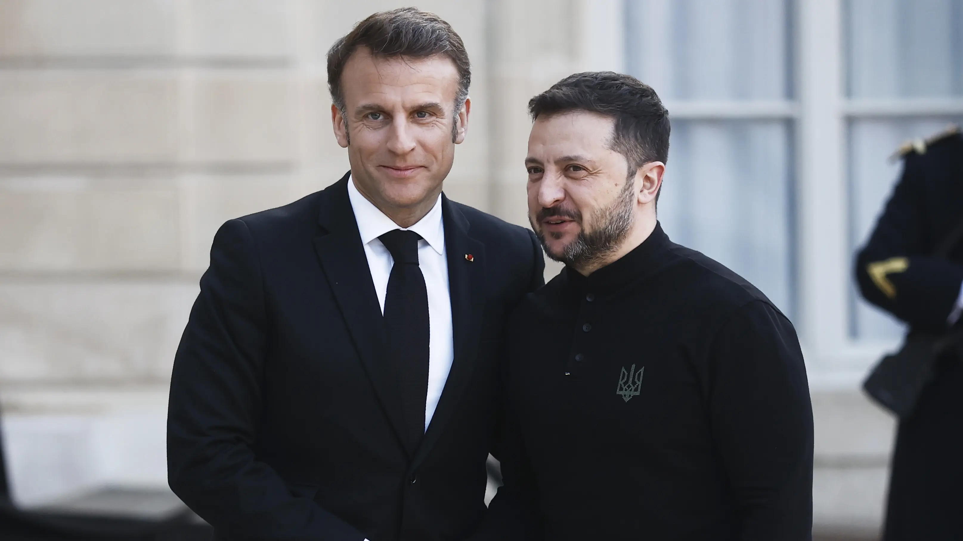 France's Macron Vows European Support for Ukraine Peace Efforts