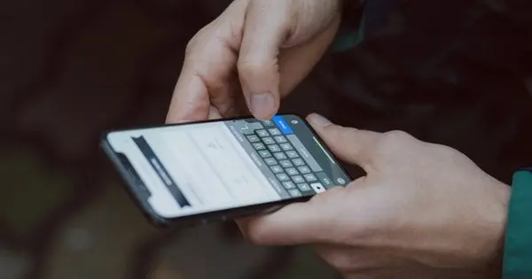 Україна запускає супутниковий зв'язок для смартфонів