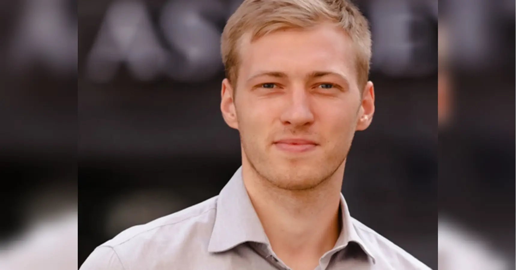 З катетером у руці: зірка «Спіймати Кайдаша» налякав шанувальників своїм фото із лікарні