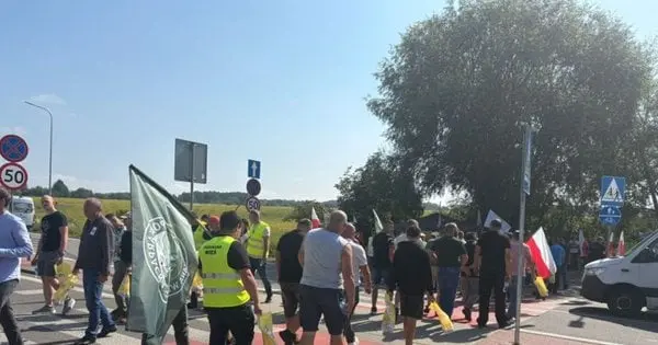 Польські фермери заблокували пункт пропуску на кордоні з Україною