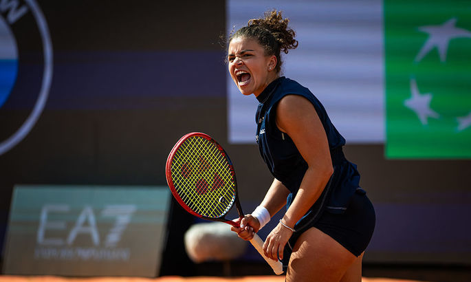 Паолини спокойно проходит Томлянович во втором круге Roland Garros-2025