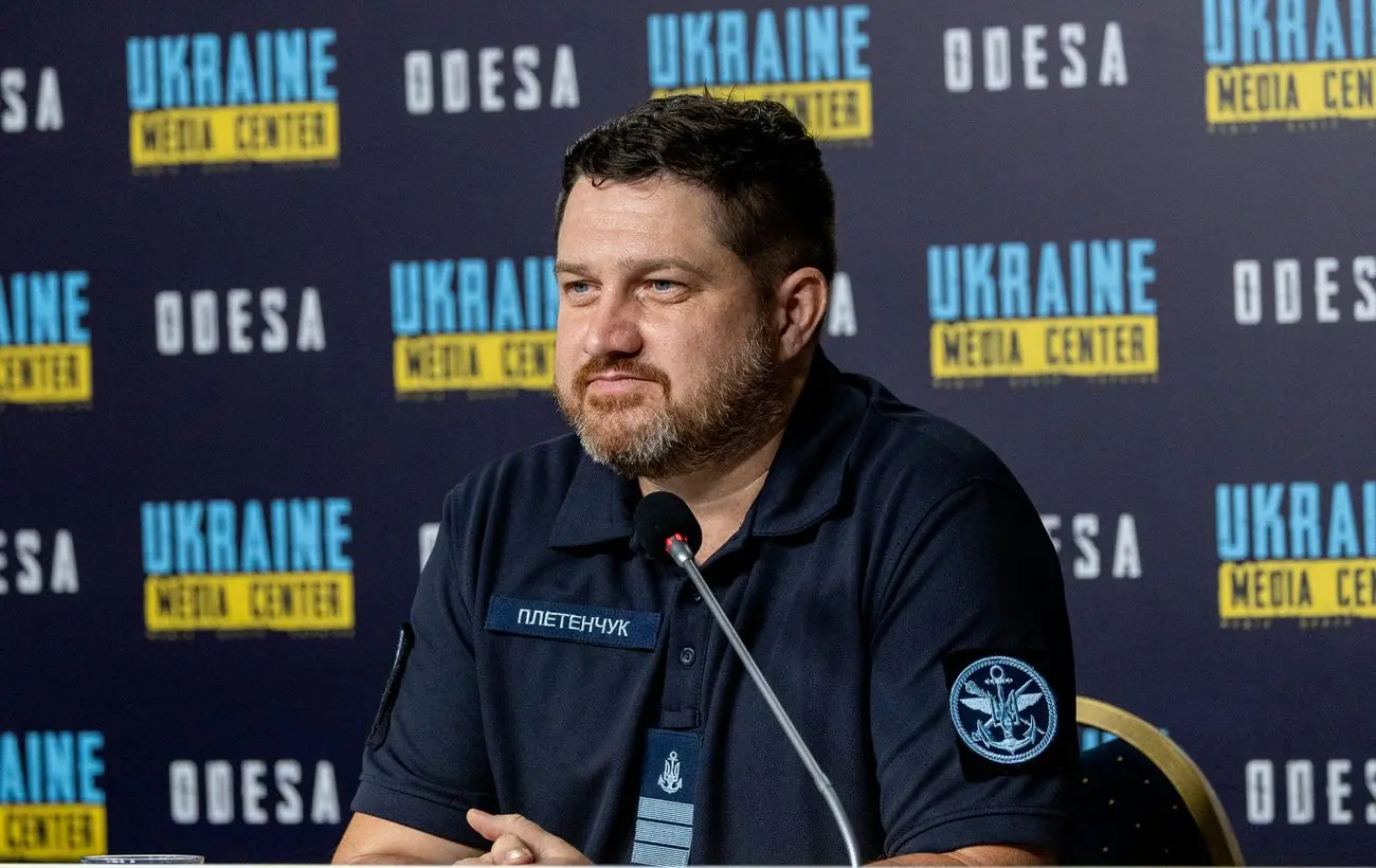 Росія не може надовго залишати свої кораблі в Новоросійську: у ВМС назвали причину