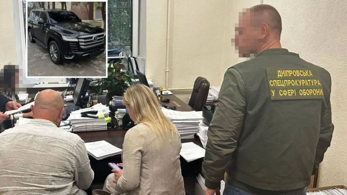 У Дніпропетровській області посадовець приховав у декларації Toyota Land Cruiser за понад 3 мільйони гривень