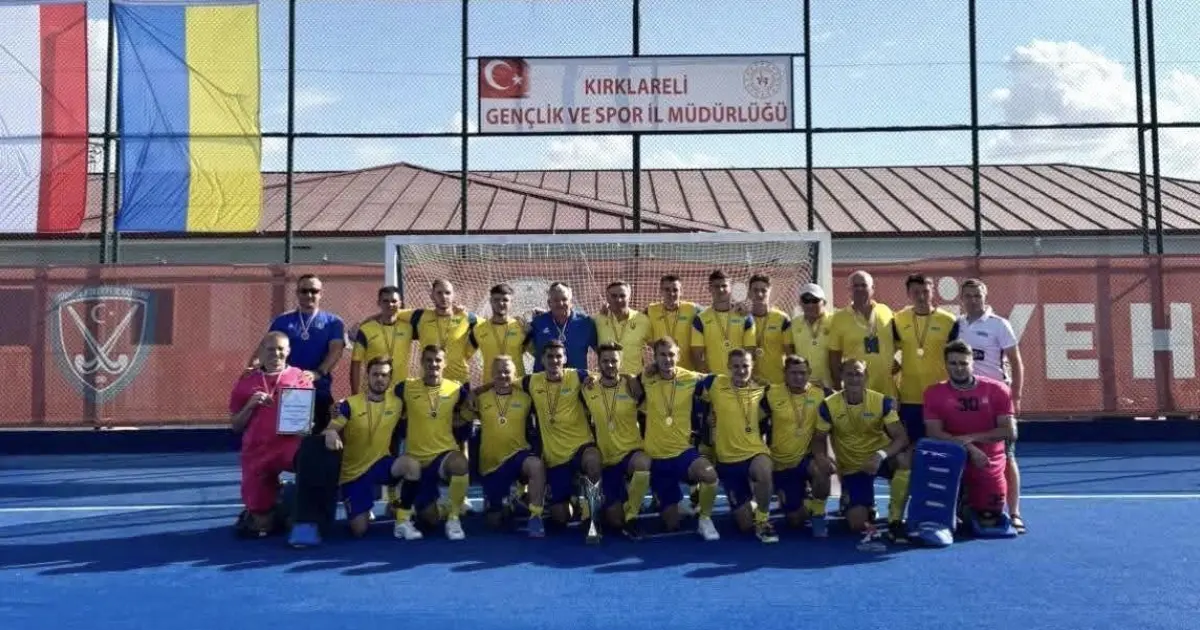 Вінницькі хокеїсти вибороли золото на Єврозмаганнях!