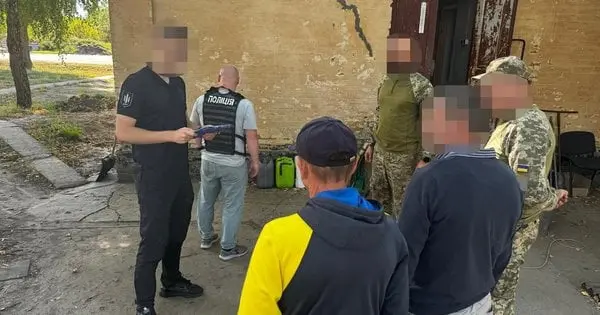 ДБР затримало військових посадовців за масштабні розкрадання пального з частини