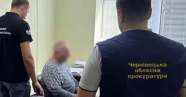Екскерівника тролейбусного управління Чернівців підозрюють у розтраті 7,3 млн грн